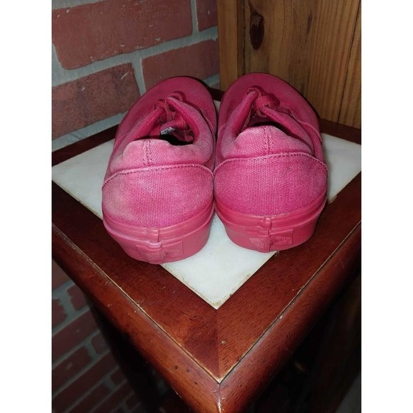 Red VANS Size 9 - Picture 3 of 5